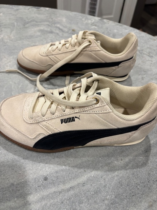 Puma Shoes - WOMENS PUMA SNEAKERS